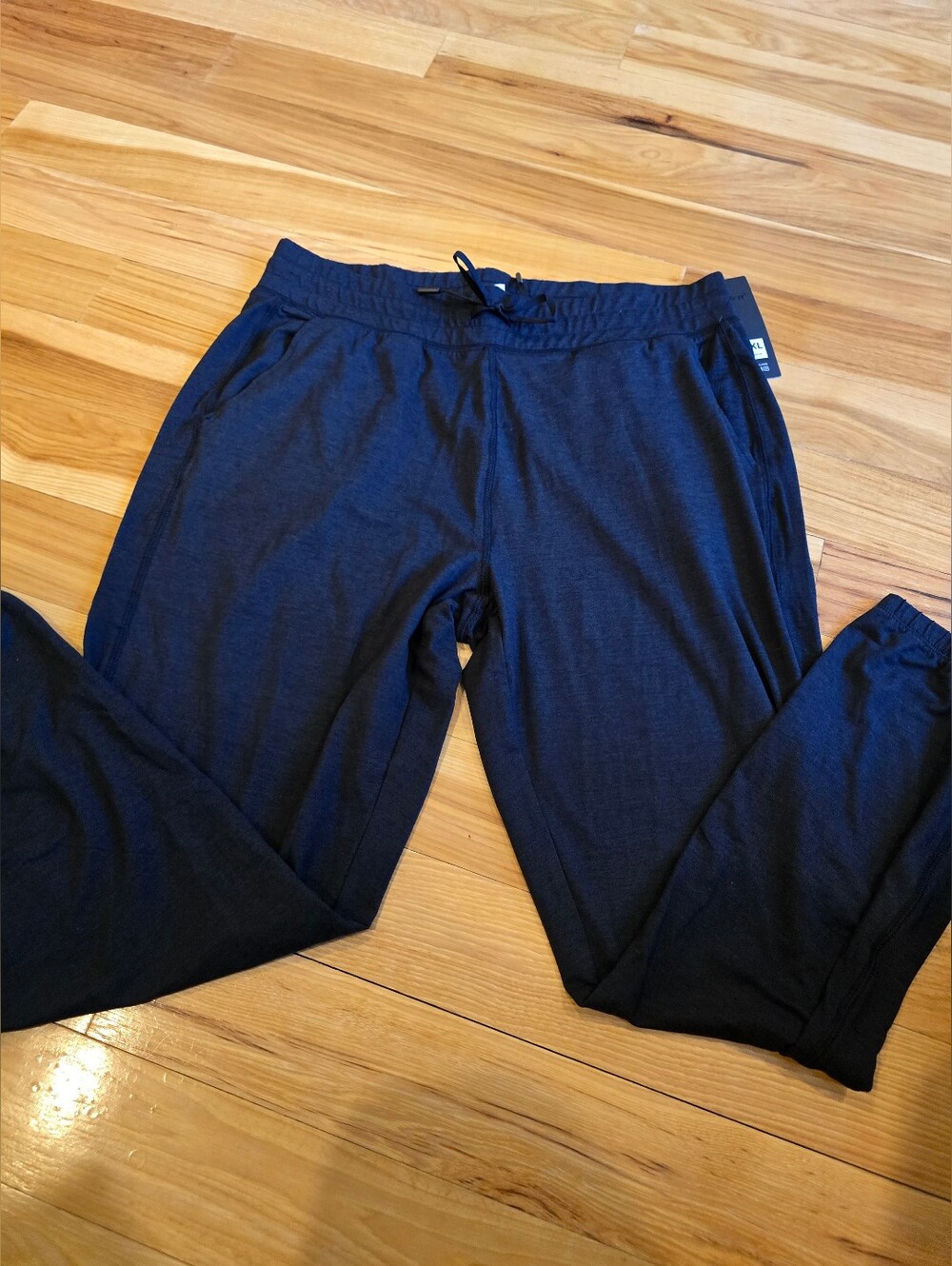 Joggers with pockets **NEW** XL